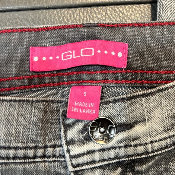 Glo Grey Wash Denim Jeans, size 9. Retro, BellBottoms, 5 pocket style Vintage - Picture 7 of 9